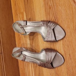 Liz Claiborne heels